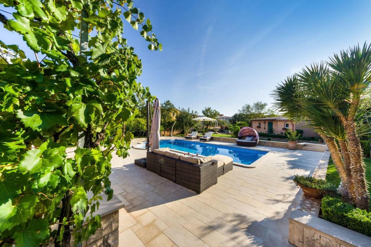 Navis Luxury Villa Водице Экстерьер фото